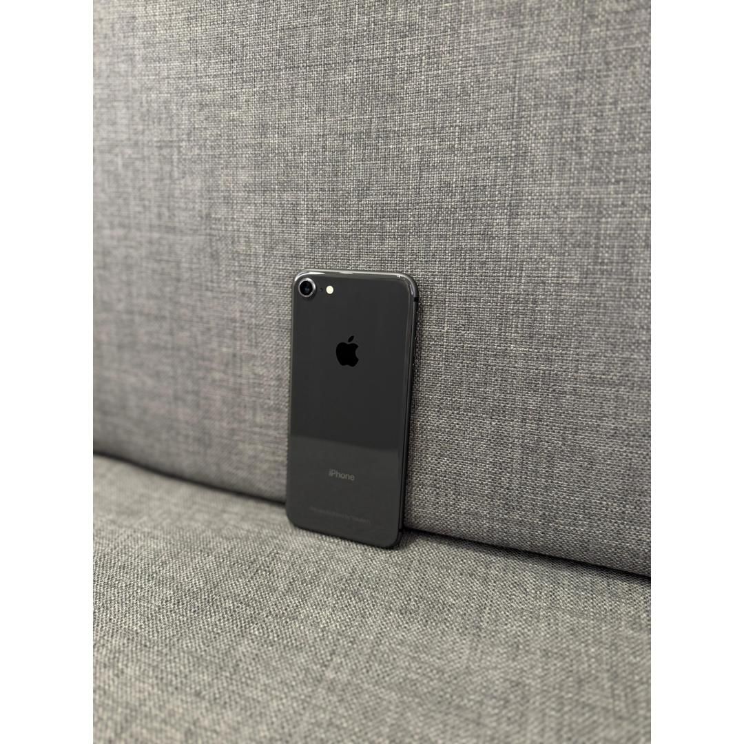 iphone-8-64-gb--100-bateria-93